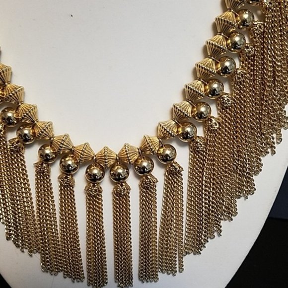 Vintage 1960's Sassy Fringed Tassel Adjustable Necklace - Picture 3 of 5